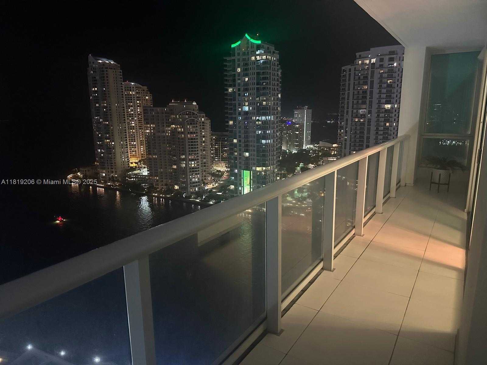 Small Image of 300 SOUTH BISCAYNE BLVD #2516, Miami Number 30