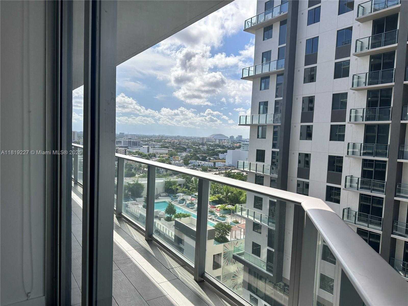 Small Image of 1010 SOUTH WEST 2ND AVE #1606, Miami Number 4