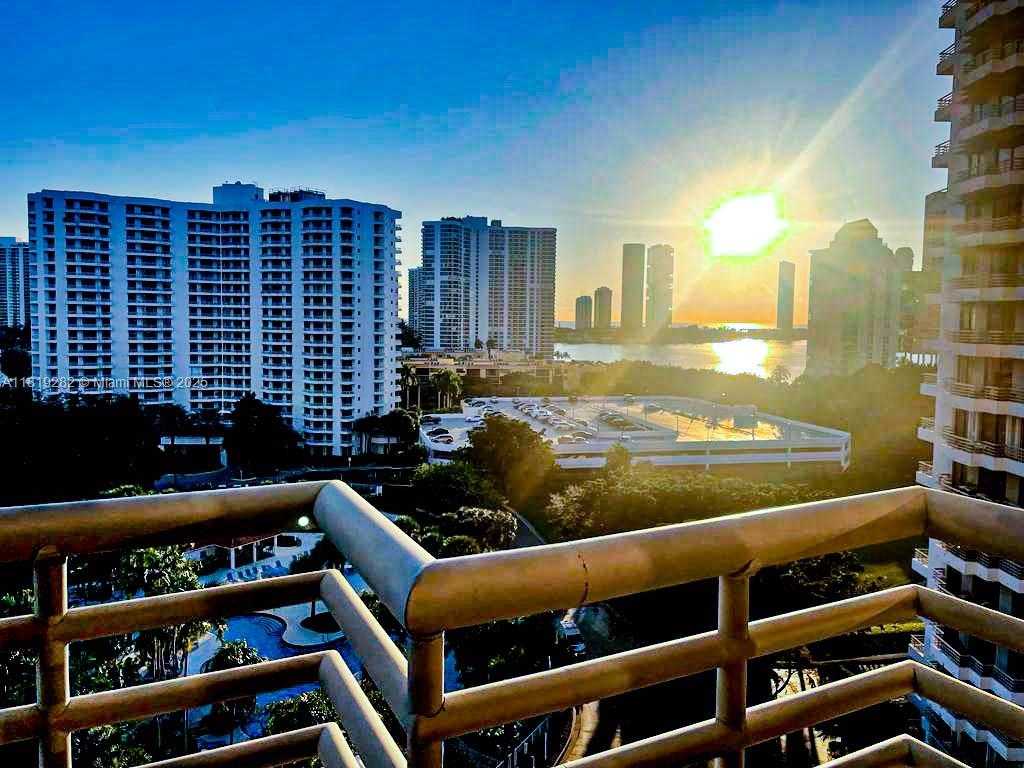 Small Image of 3300 NORTH EAST 191ST ST #1207, Aventura Number 15