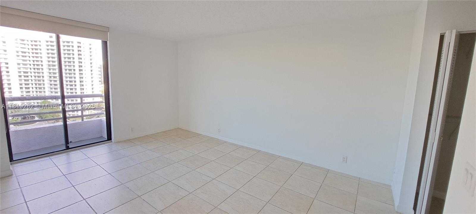 Small Image of 3300 NORTH EAST 191ST ST #1207, Aventura Number 6