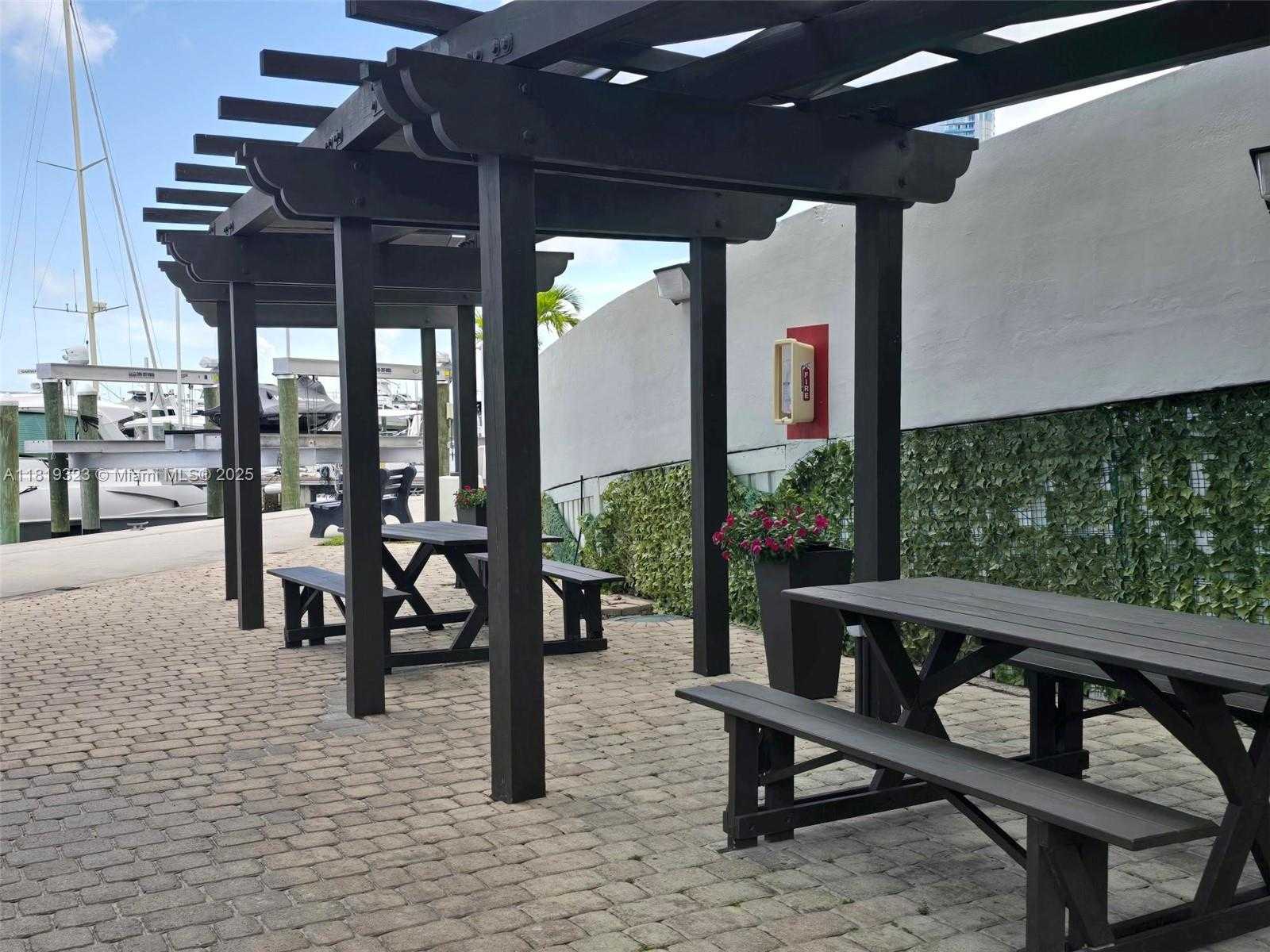 Small Image of 1901 BRICKELL AVE #B1508, Miami Number 40