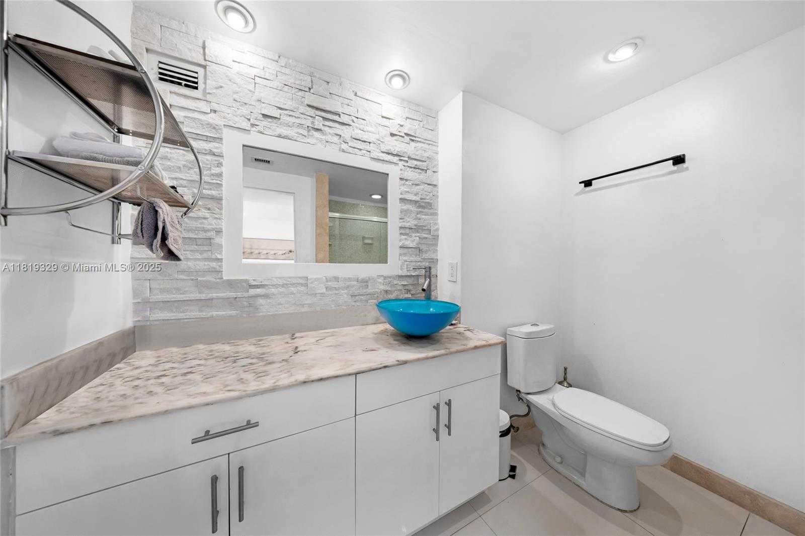 Small Image of 800 WEST AVE #736, Miami Beach Number 15