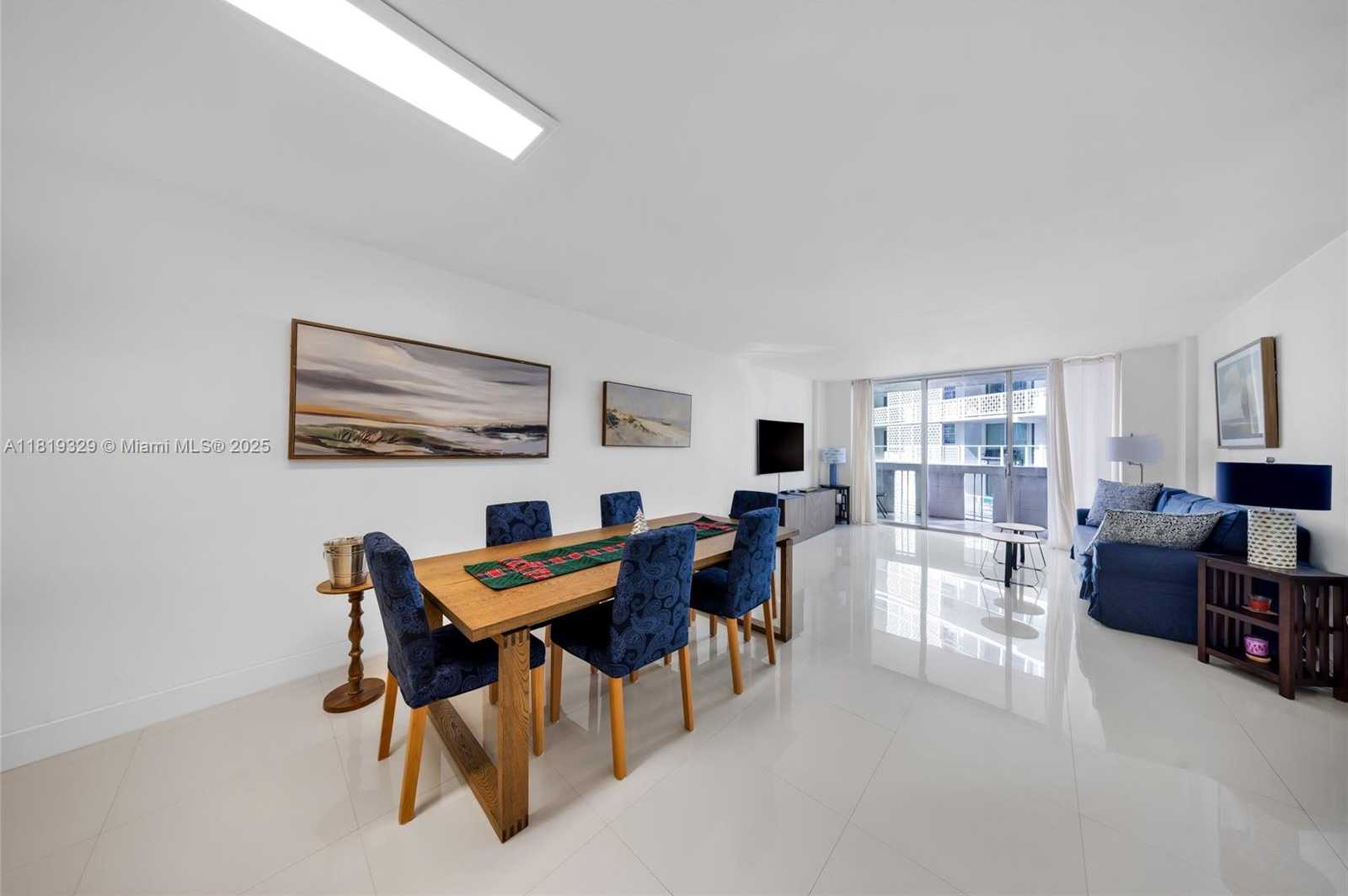 Small Image of 800 WEST AVE #736, Miami Beach Number 2