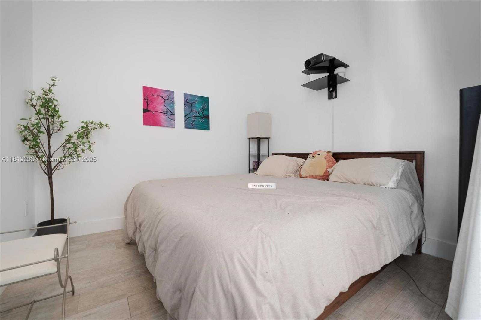 Small Image of 1900 NORTH BAYSHORE DR #1008, Miami Number 11