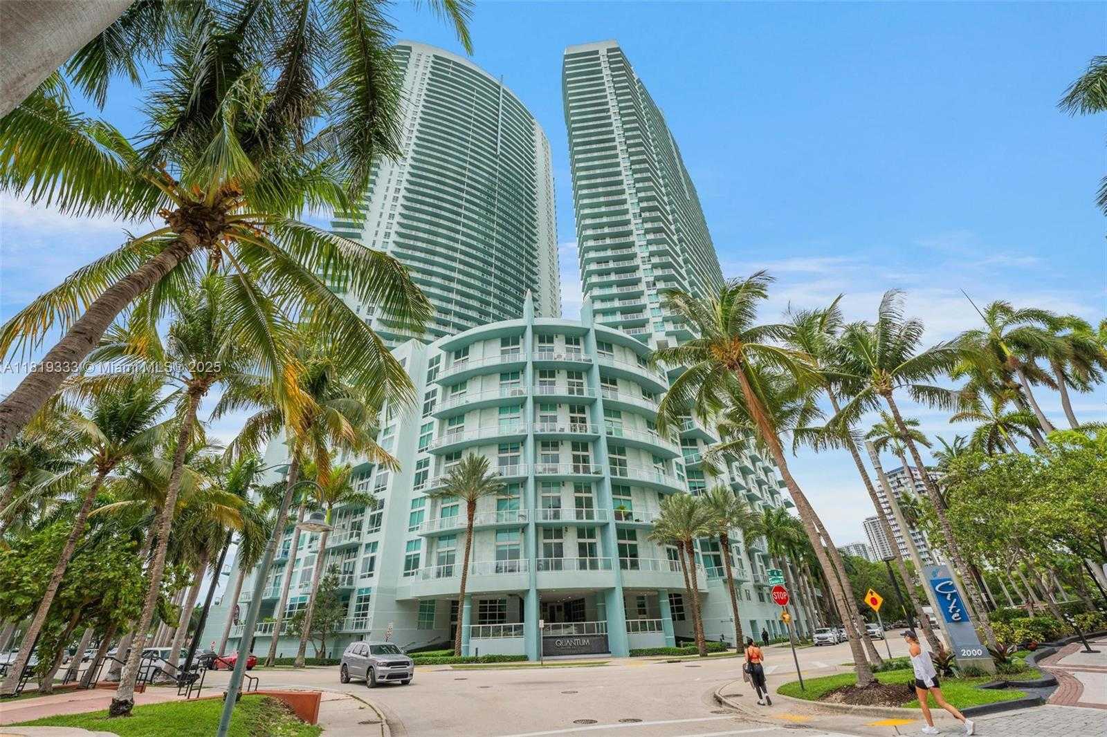 Small Image of 1900 NORTH BAYSHORE DR #1008, Miami Number 15