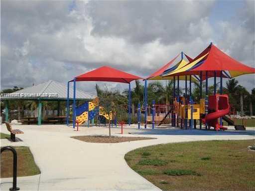 Small Image of 10845 SOUTH WEST 112TH AVE #210, Miami Number 11