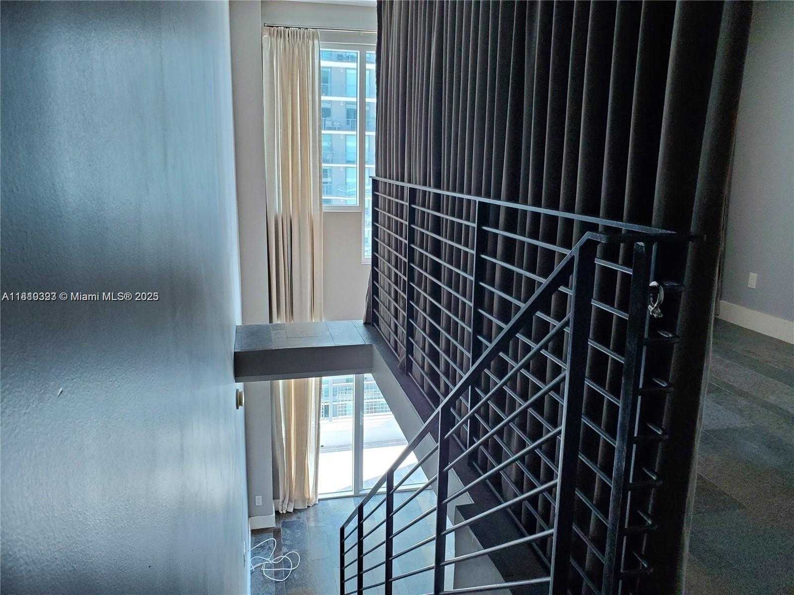 Small Image of 60 SOUTH WEST 13TH ST #2022, Miami Number 5