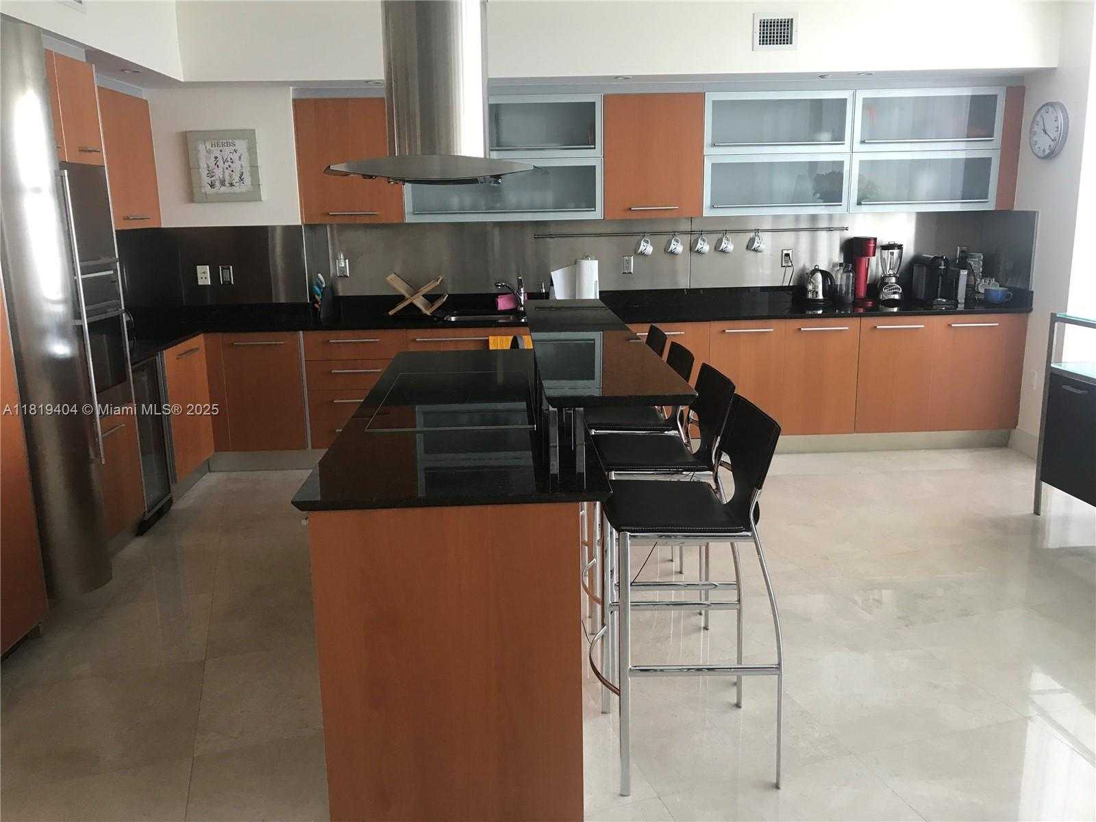 Small Image of 400 ALTON RD #2504, Miami Beach Number 2
