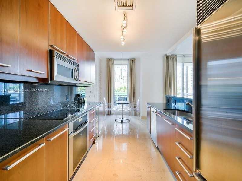 Small Image of 901 BRICKELL KEY BL #205, Miami Number 9