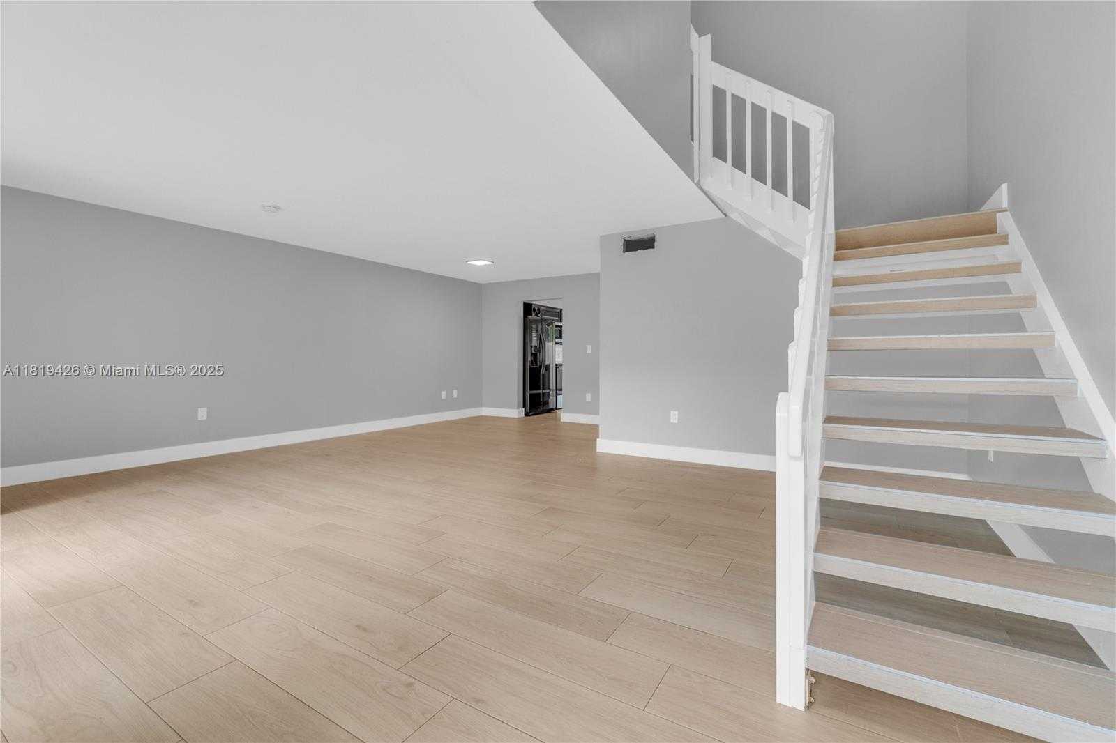 Small Image of 9099 SOUTH WEST 133RD CT #E, Miami Number 14