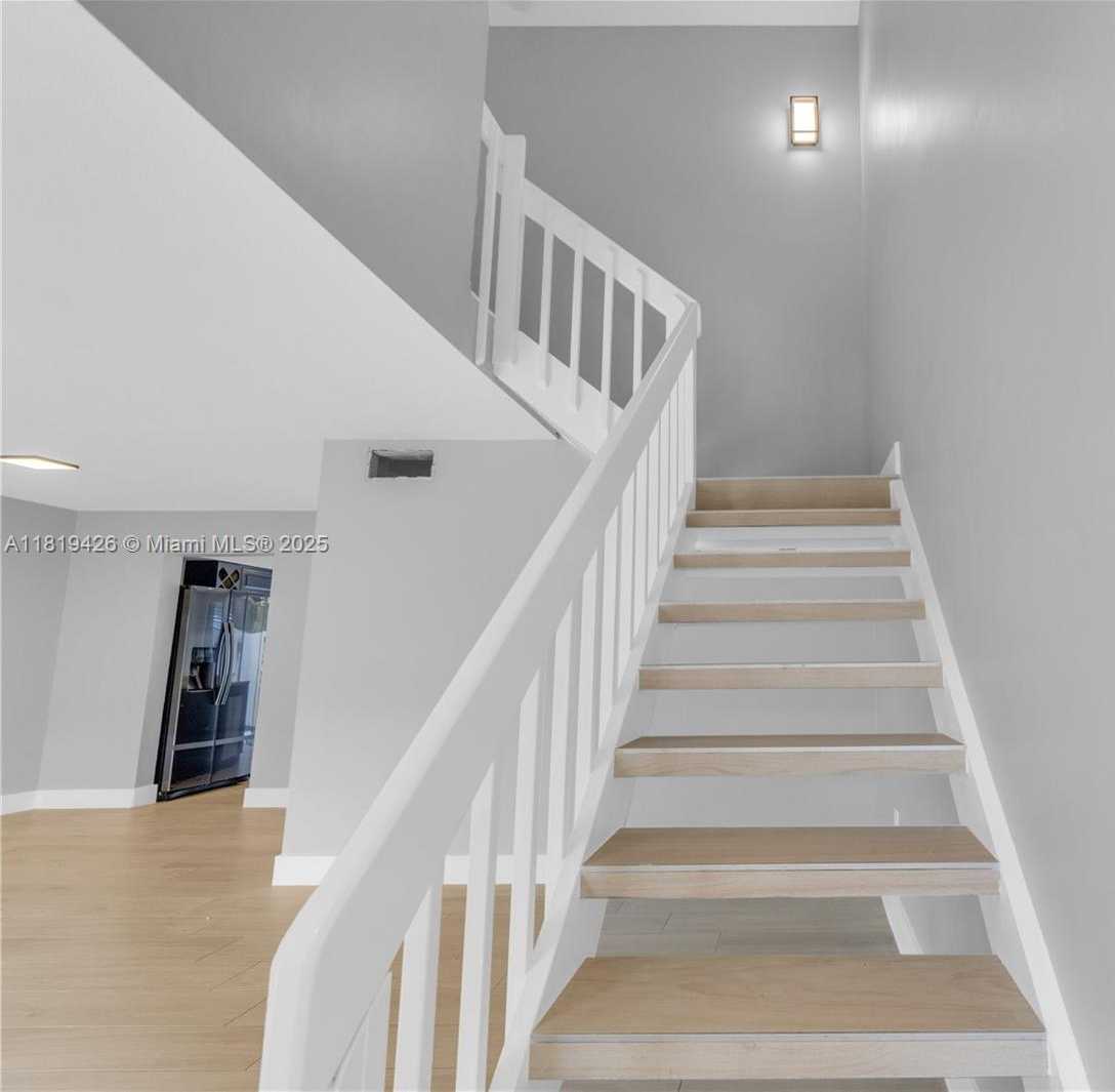 Small Image of 9099 SOUTH WEST 133RD CT #E, Miami Number 19