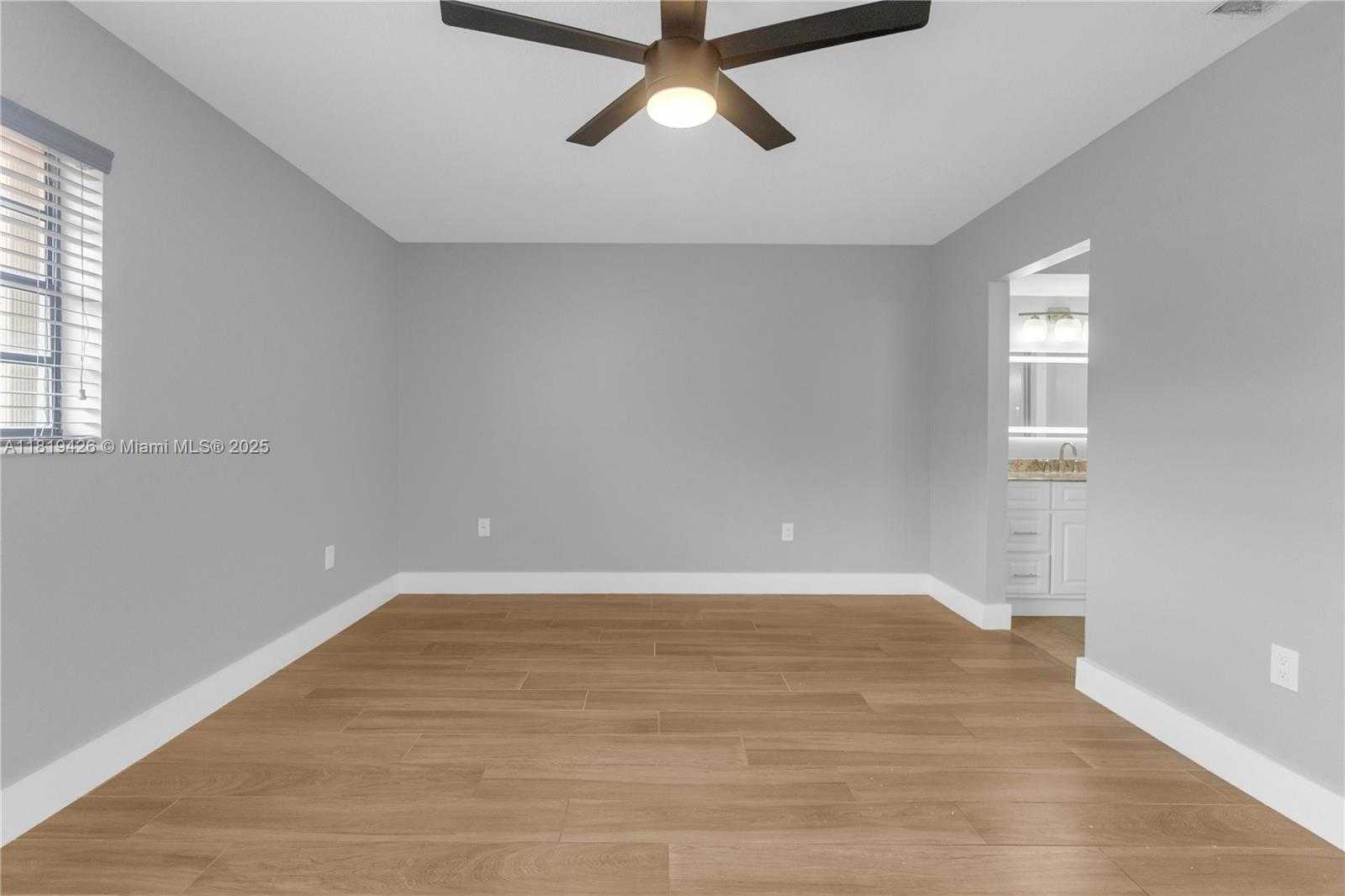 Small Image of 9099 SOUTH WEST 133RD CT #E, Miami Number 20