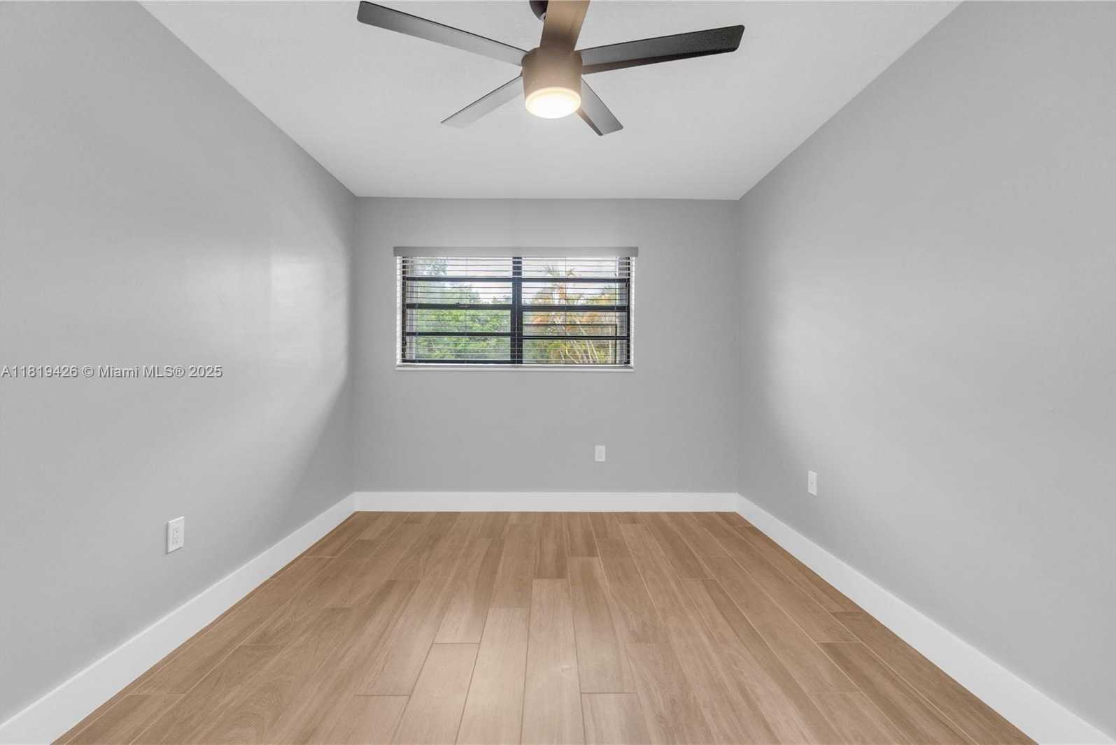 Small Image of 9099 SOUTH WEST 133RD CT #E, Miami Number 27