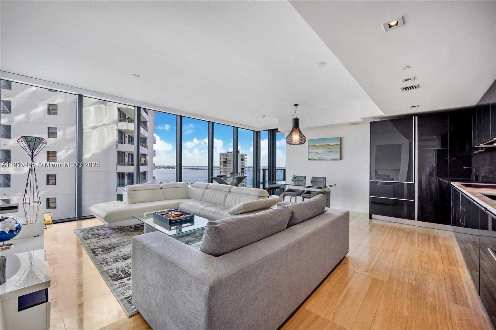 Small Image of 1451 BRICKELL AVE #1003, Miami Number 3