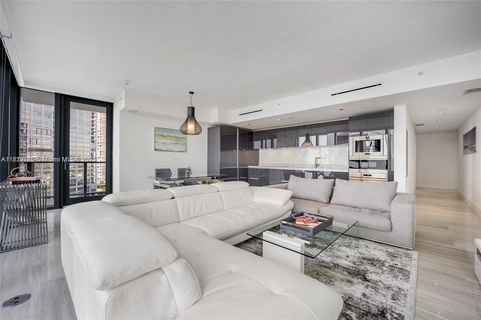 Small Image of 1451 BRICKELL AVE #1003, Miami Number 5