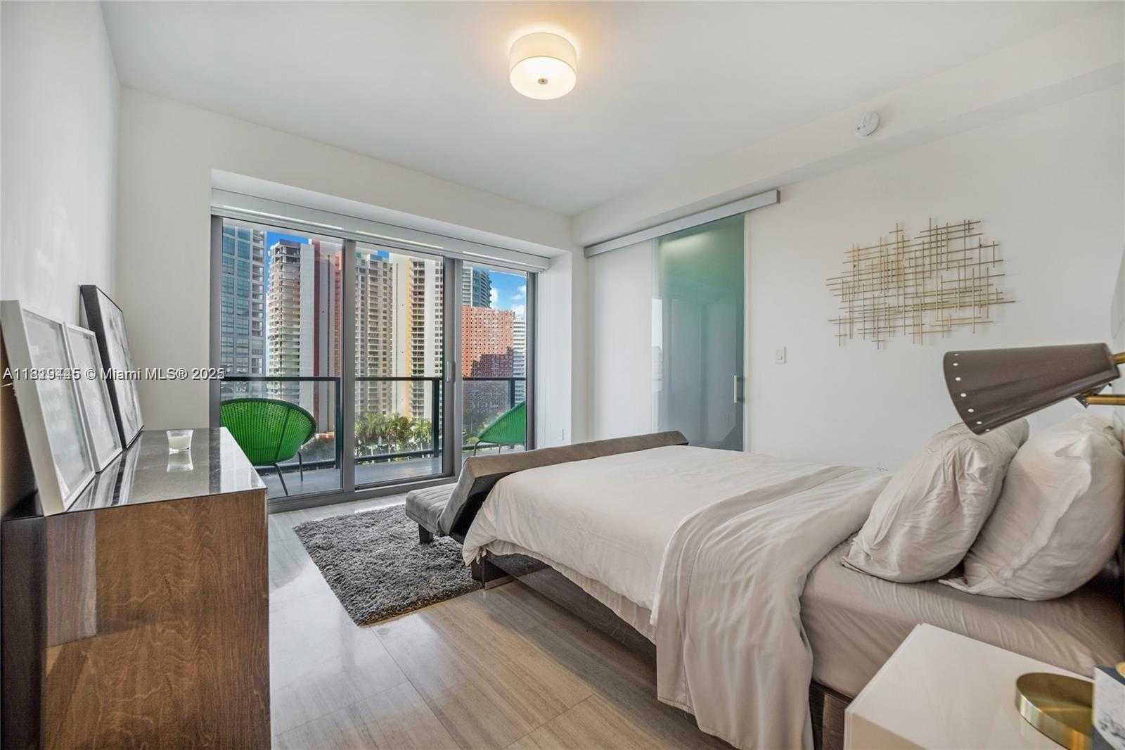 Small Image of 1451 BRICKELL AVE #1003, Miami Number 8