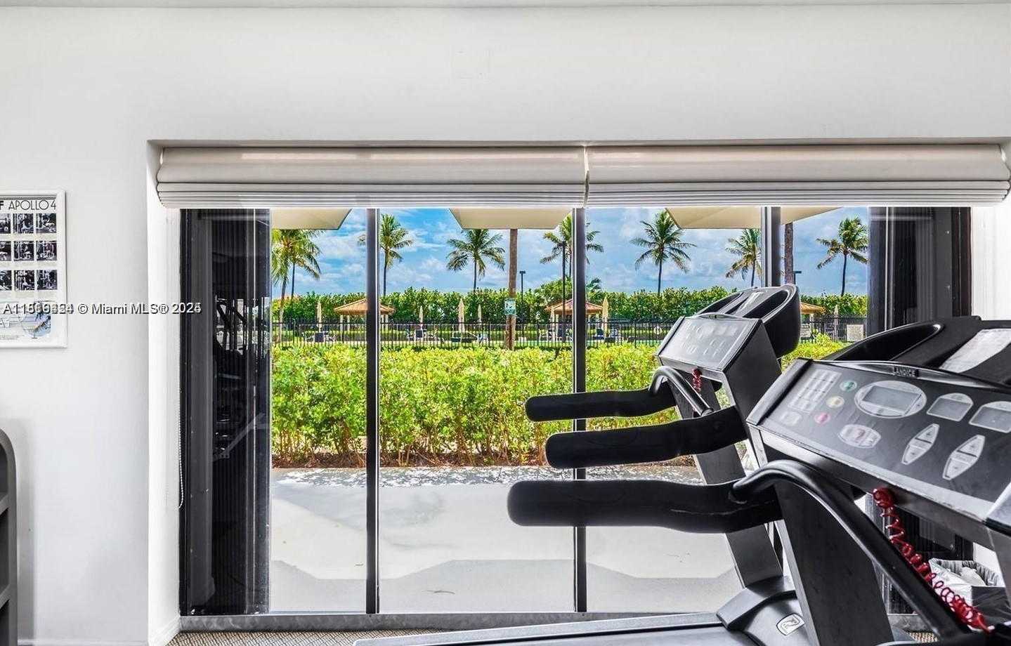Small Image of 2625 COLLINS AVE #312, Miami Beach Number 24