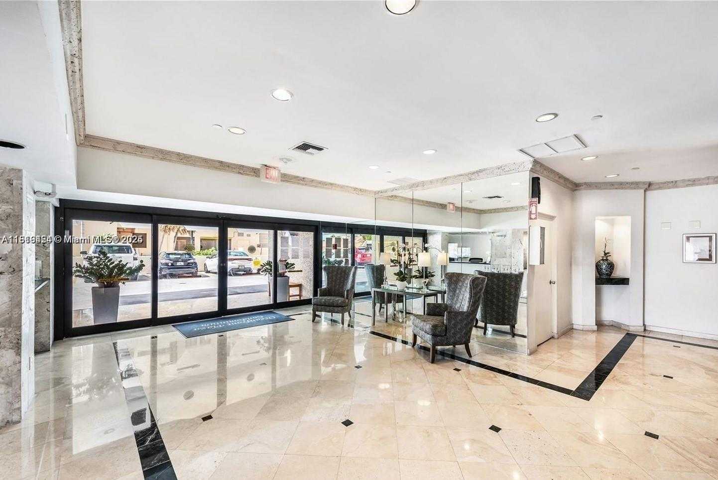 Small Image of 2625 COLLINS AVE #312, Miami Beach Number 37