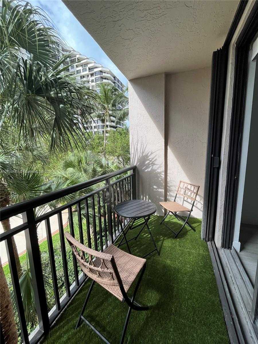 Small Image of 540 BRICKELL KEY DR #301, Miami Number 16