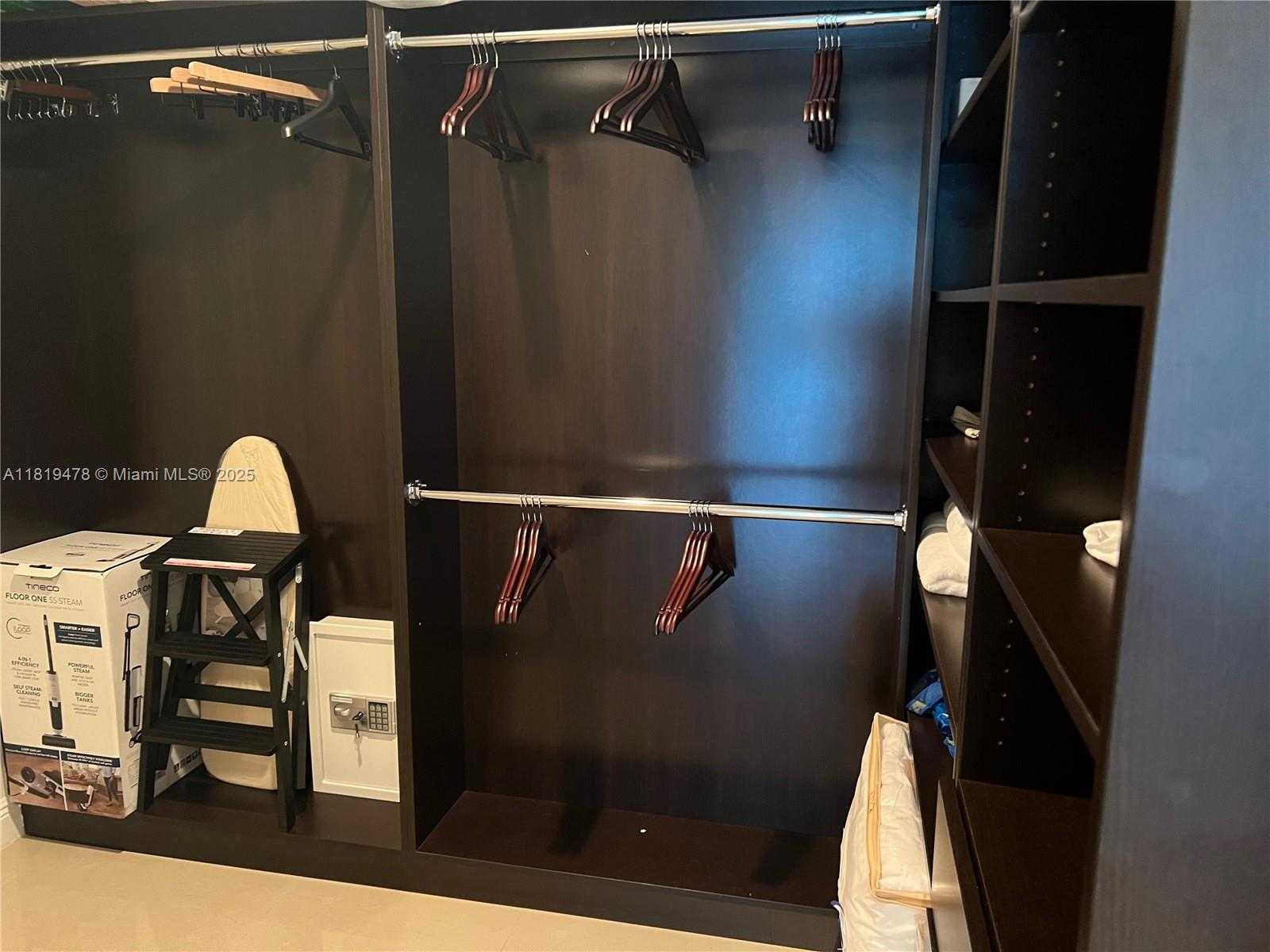 Small Image of 2950 NORTH EAST 188TH ST #446, Aventura Number 26