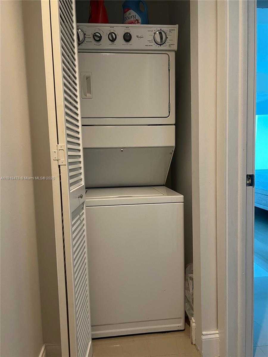 Small Image of 2950 NORTH EAST 188TH ST #446, Aventura Number 27