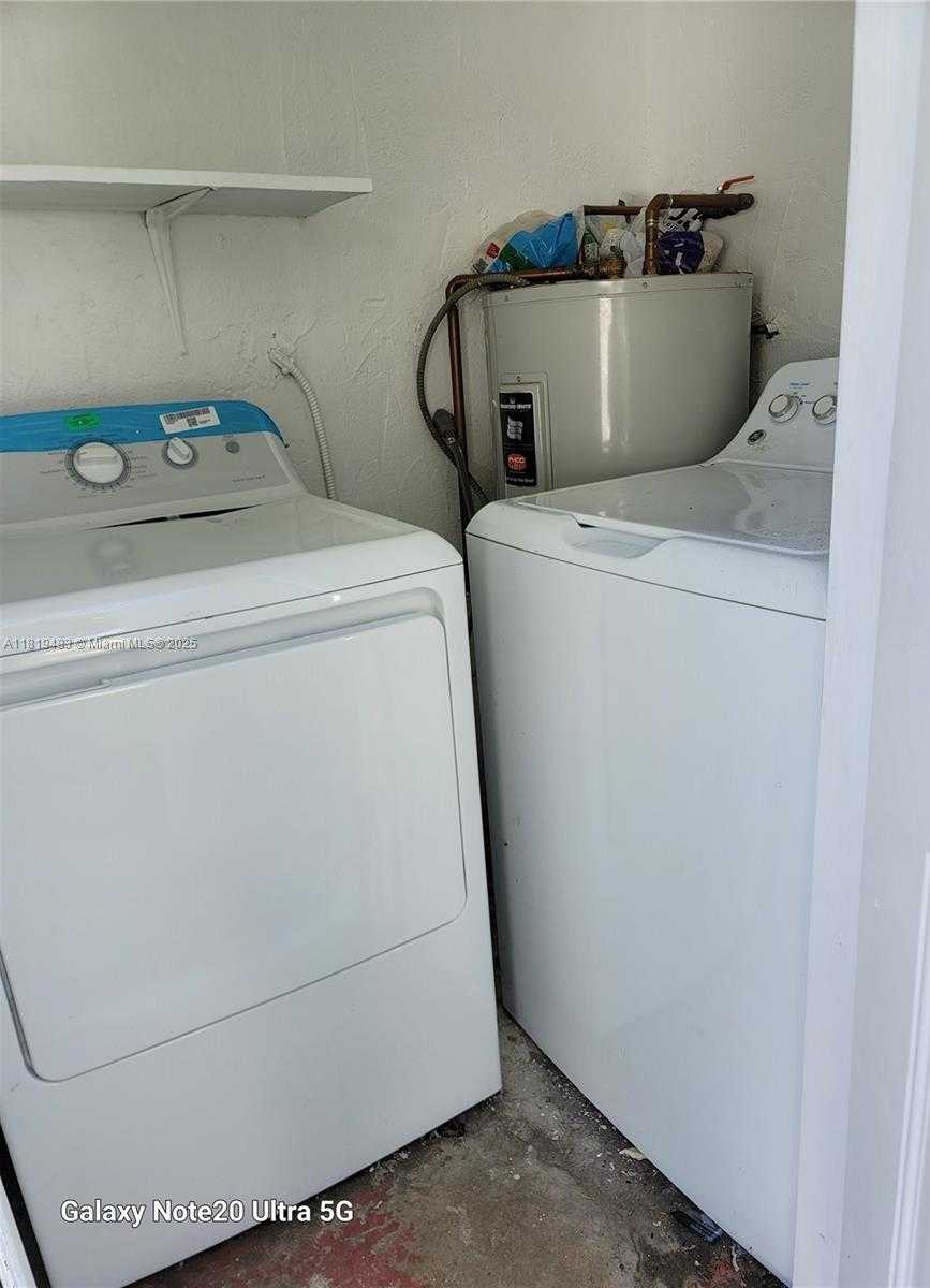 Small Image of 2149 NORTH EAST 179TH ST #HOUSE, North Miami Beach Number 19