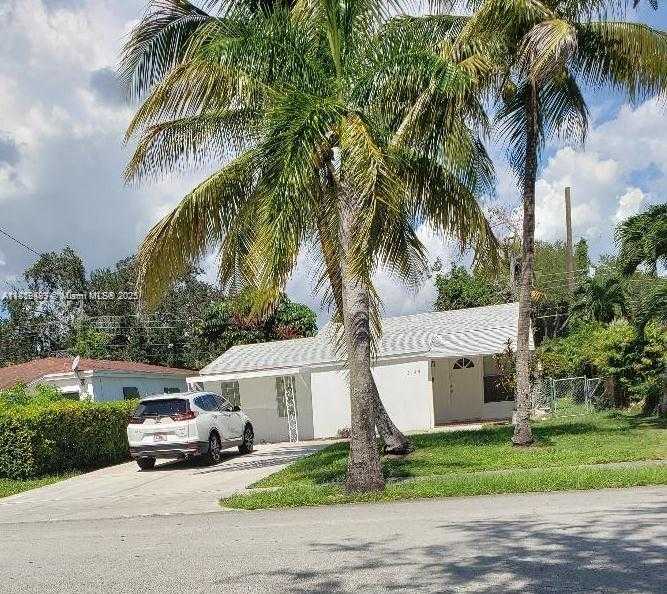 Small Image of 2149 NORTH EAST 179TH ST #HOUSE, North Miami Beach Number 20