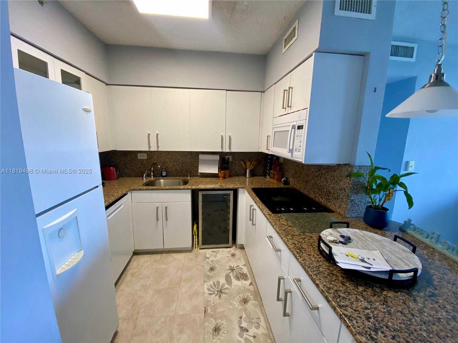 Small Image of 1500 BAY RD #530S, Miami Beach Number 11