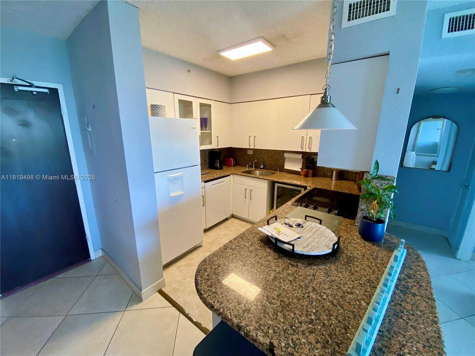 Small Image of 1500 BAY RD #530S, Miami Beach Number 12