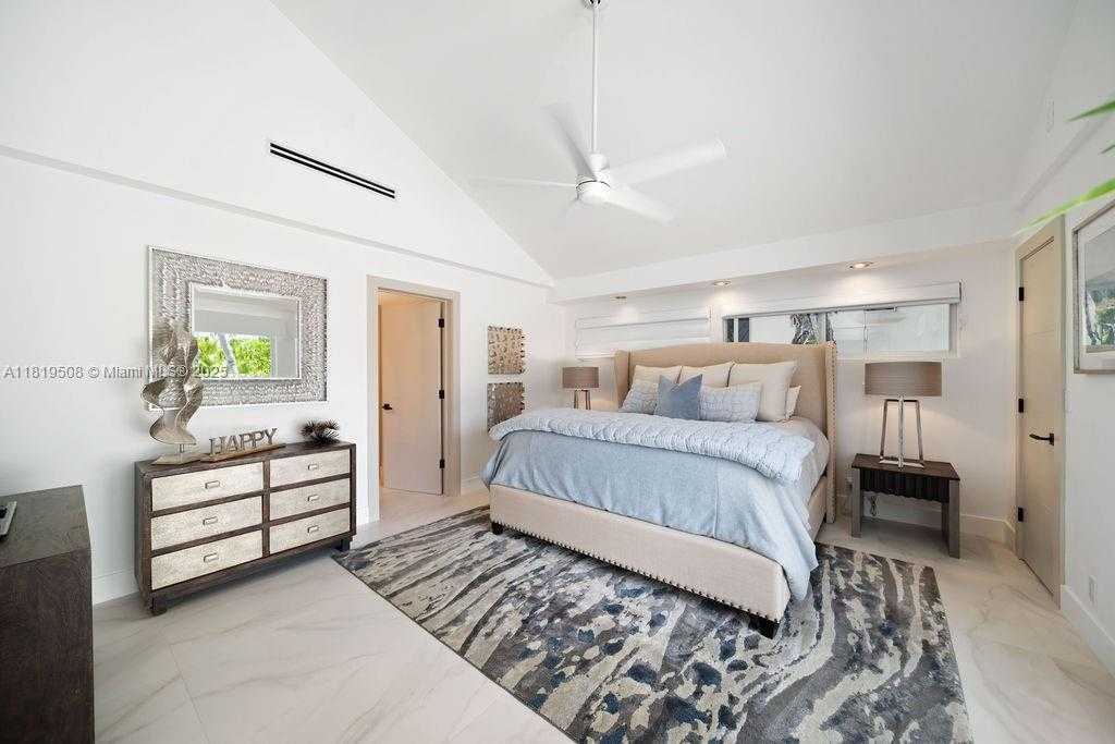 Small Image of 1611 SOUTH EAST 8TH ST, Fort Lauderdale Number 20