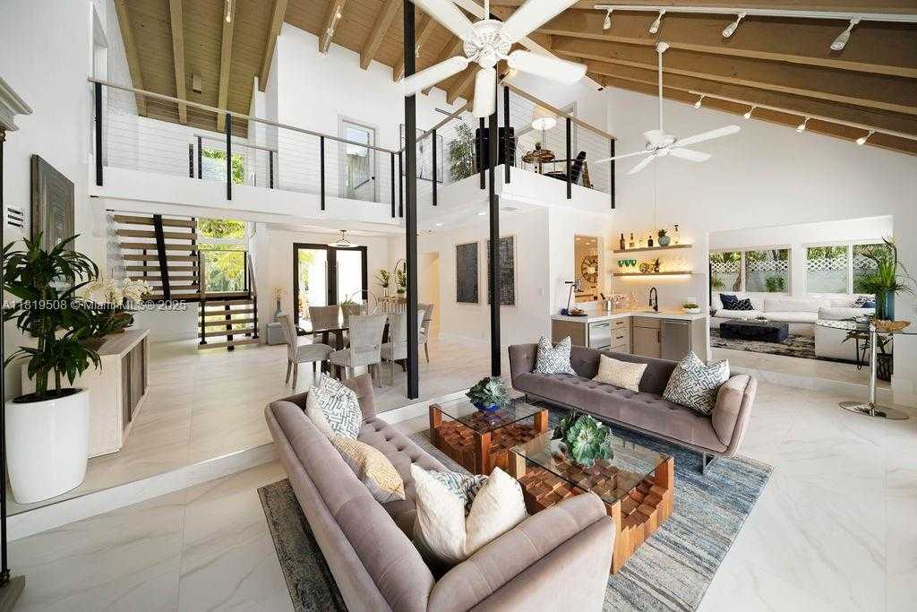Small Image of 1611 SOUTH EAST 8TH ST, Fort Lauderdale Number 6