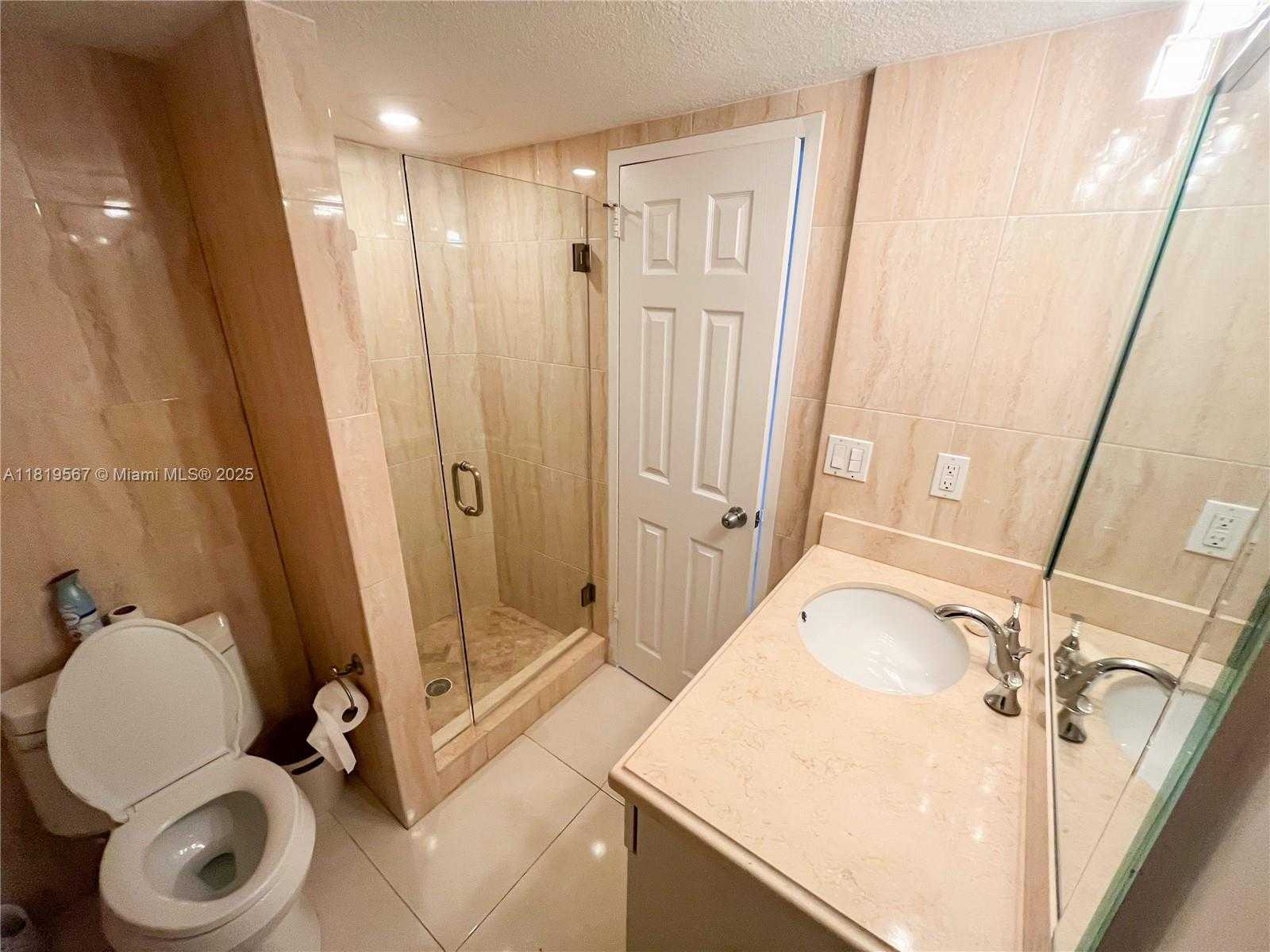Small Image of 5701 COLLINS AVE #1506, Miami Beach Number 13