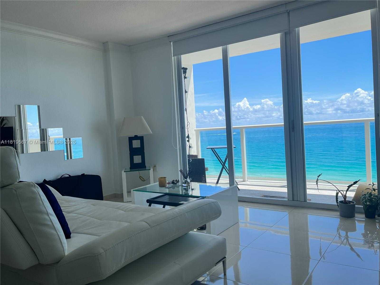 Small Image of 5701 COLLINS AVE #1506, Miami Beach Number 2