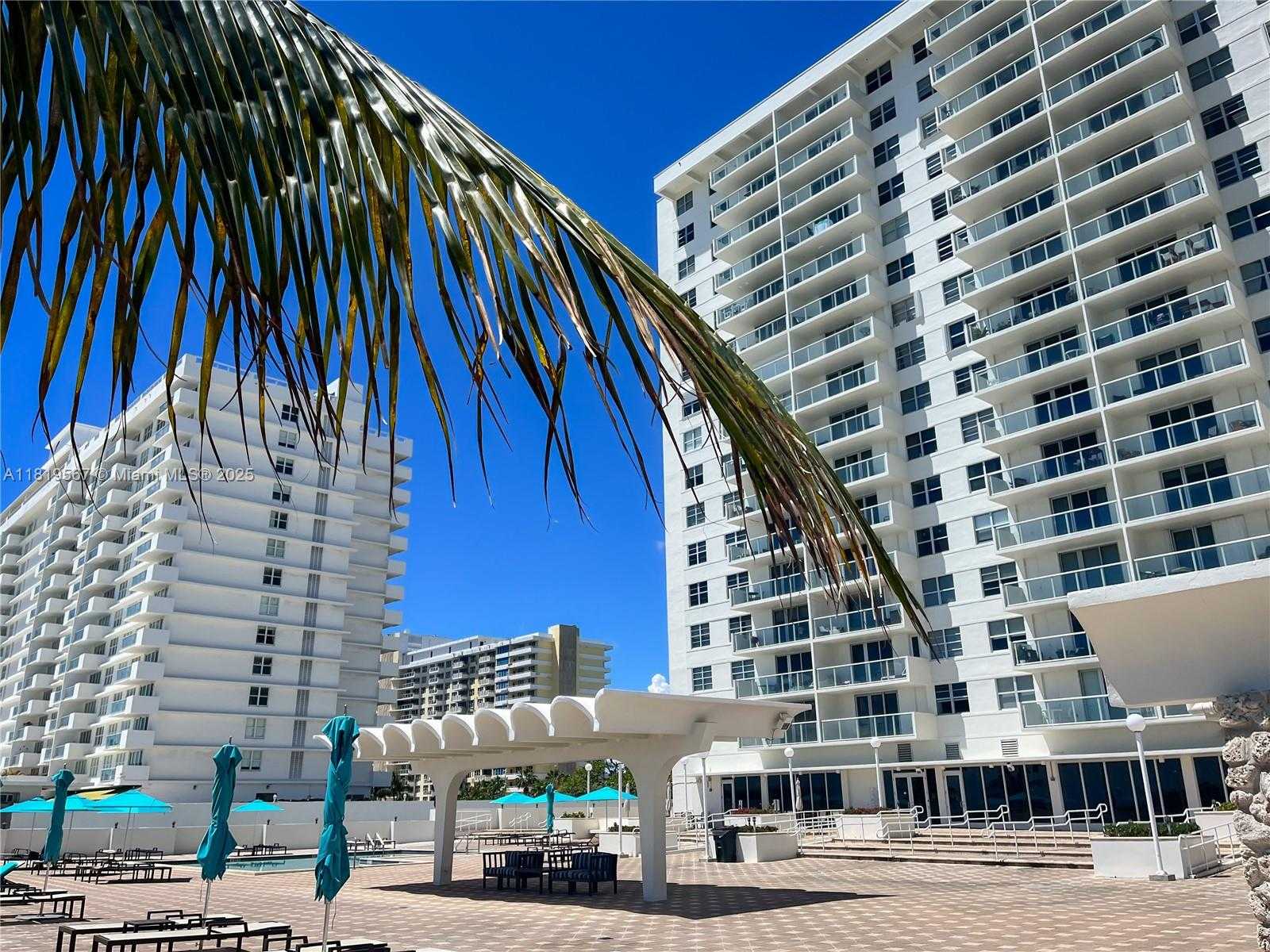 Small Image of 5701 COLLINS AVE #1506, Miami Beach Number 26