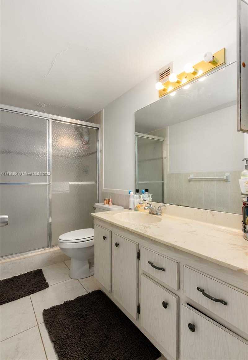 Small Image of 3800 SOUTH OCEAN DR #510, Hollywood Number 15