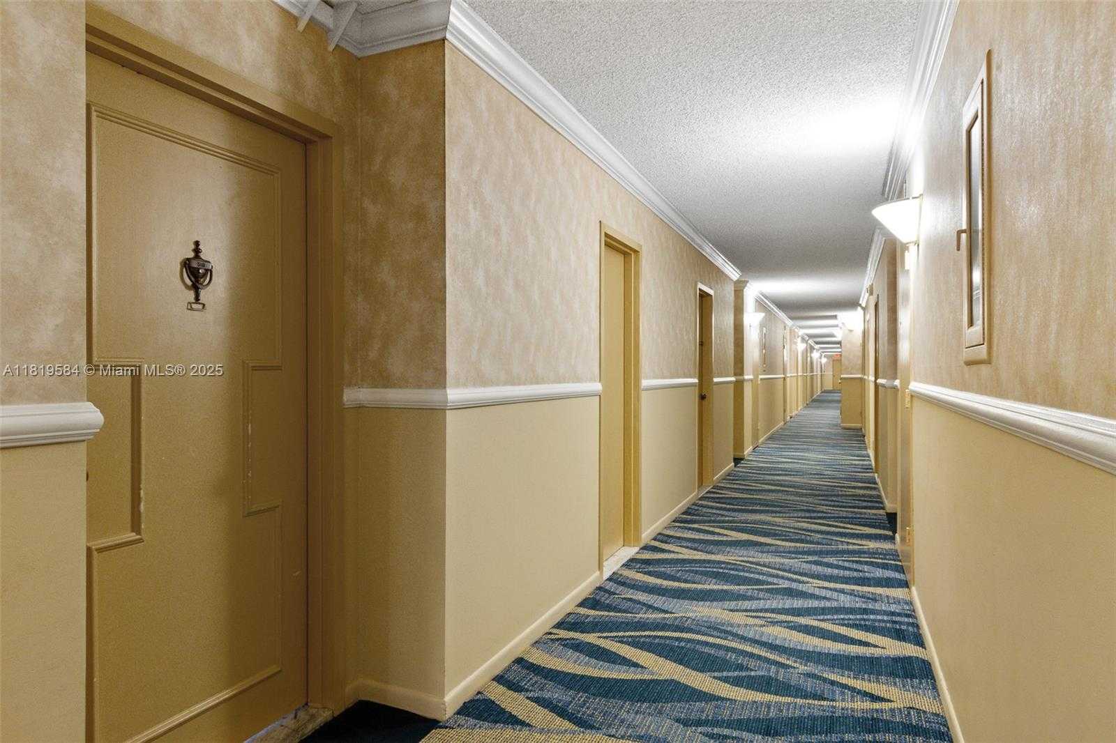 Small Image of 3800 SOUTH OCEAN DR #510, Hollywood Number 17