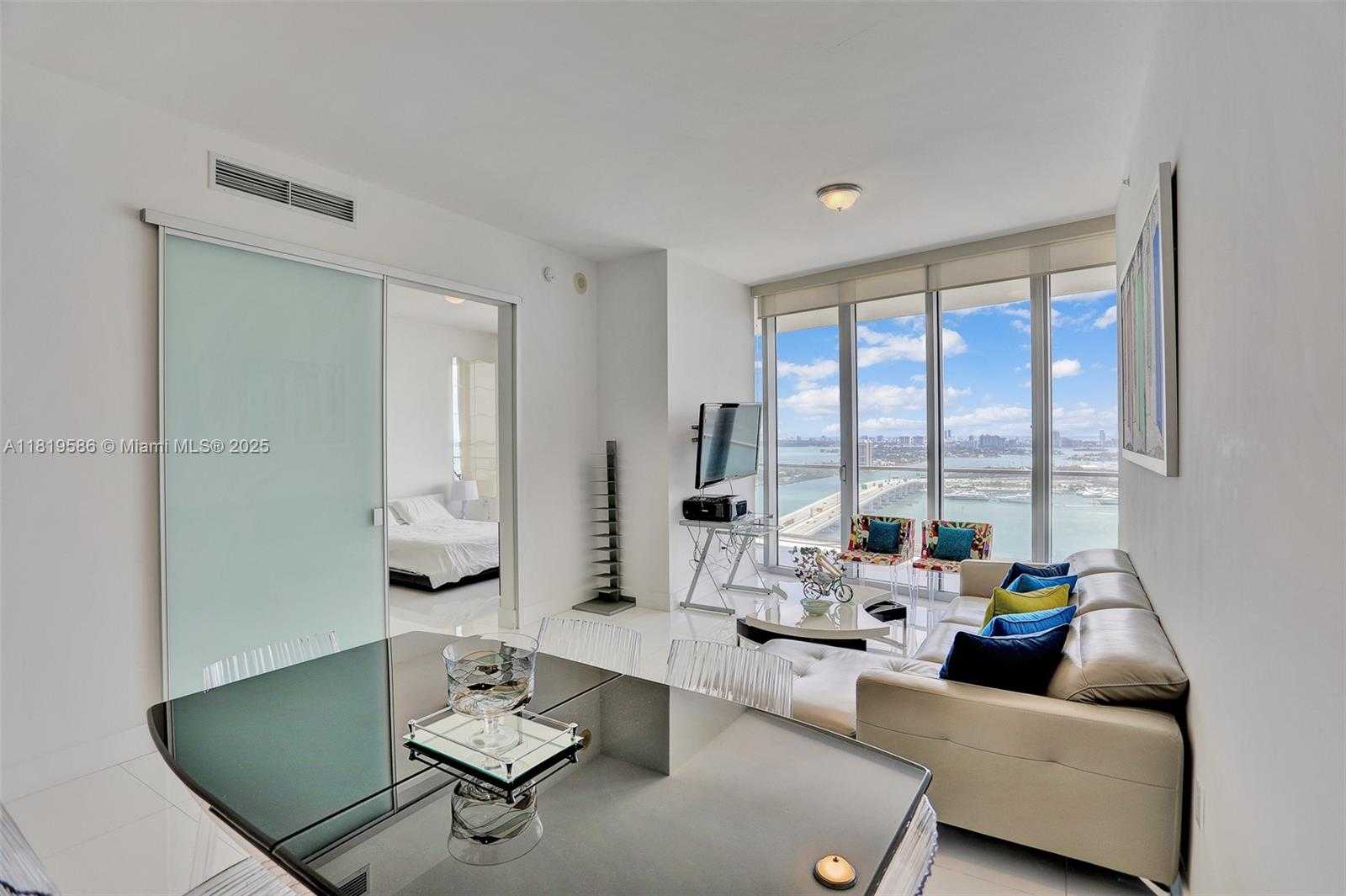 Small Image of 1100 BISCAYNE BLVD #3002, Miami Number 2