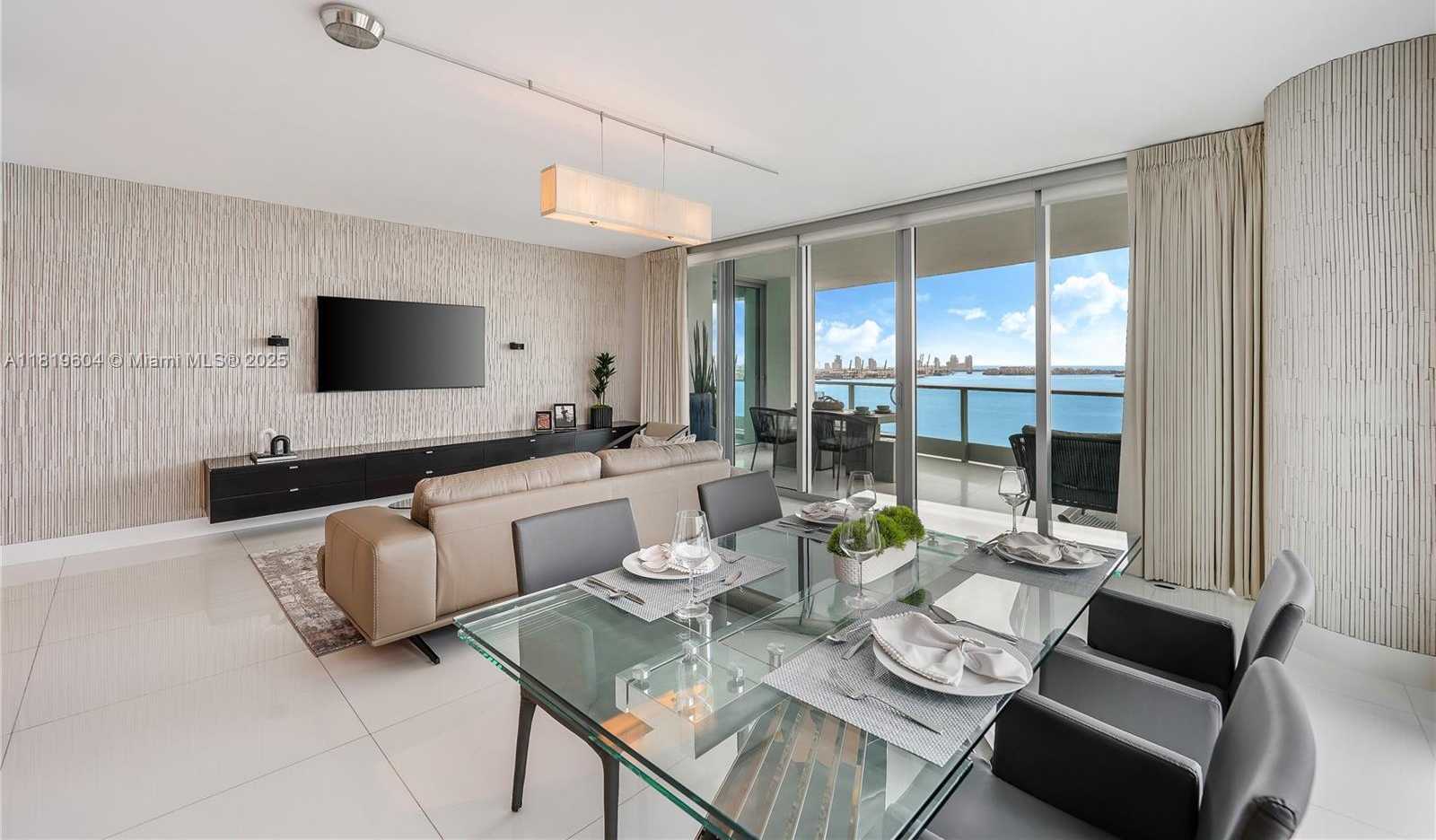 Small Image of 1331 BRICKELL BAY DR #2511, Miami Number 5