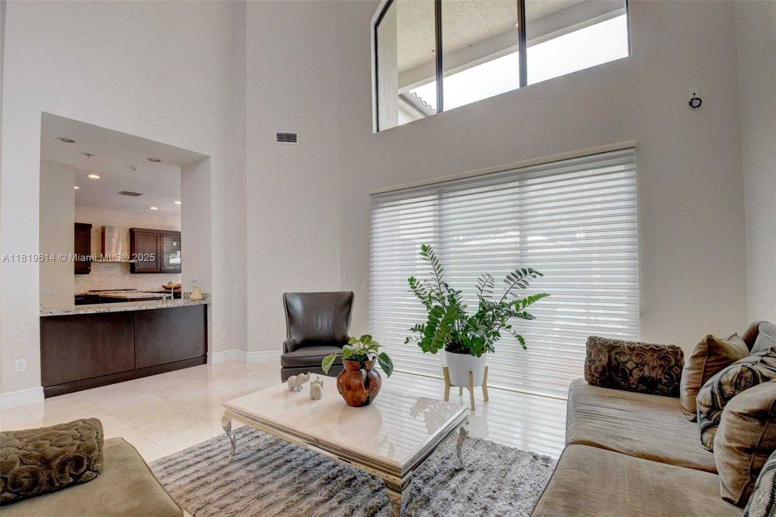 Small Image of 16939 BRIDGE CROSSING CIR, Delray Beach Number 10