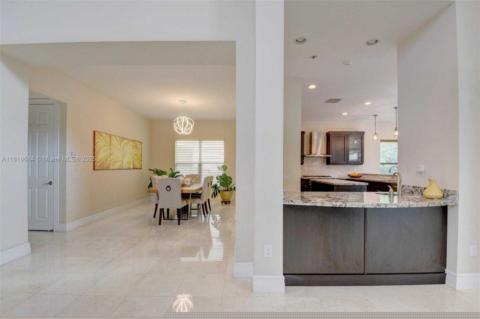 Small Image of 16939 BRIDGE CROSSING CIR, Delray Beach Number 15