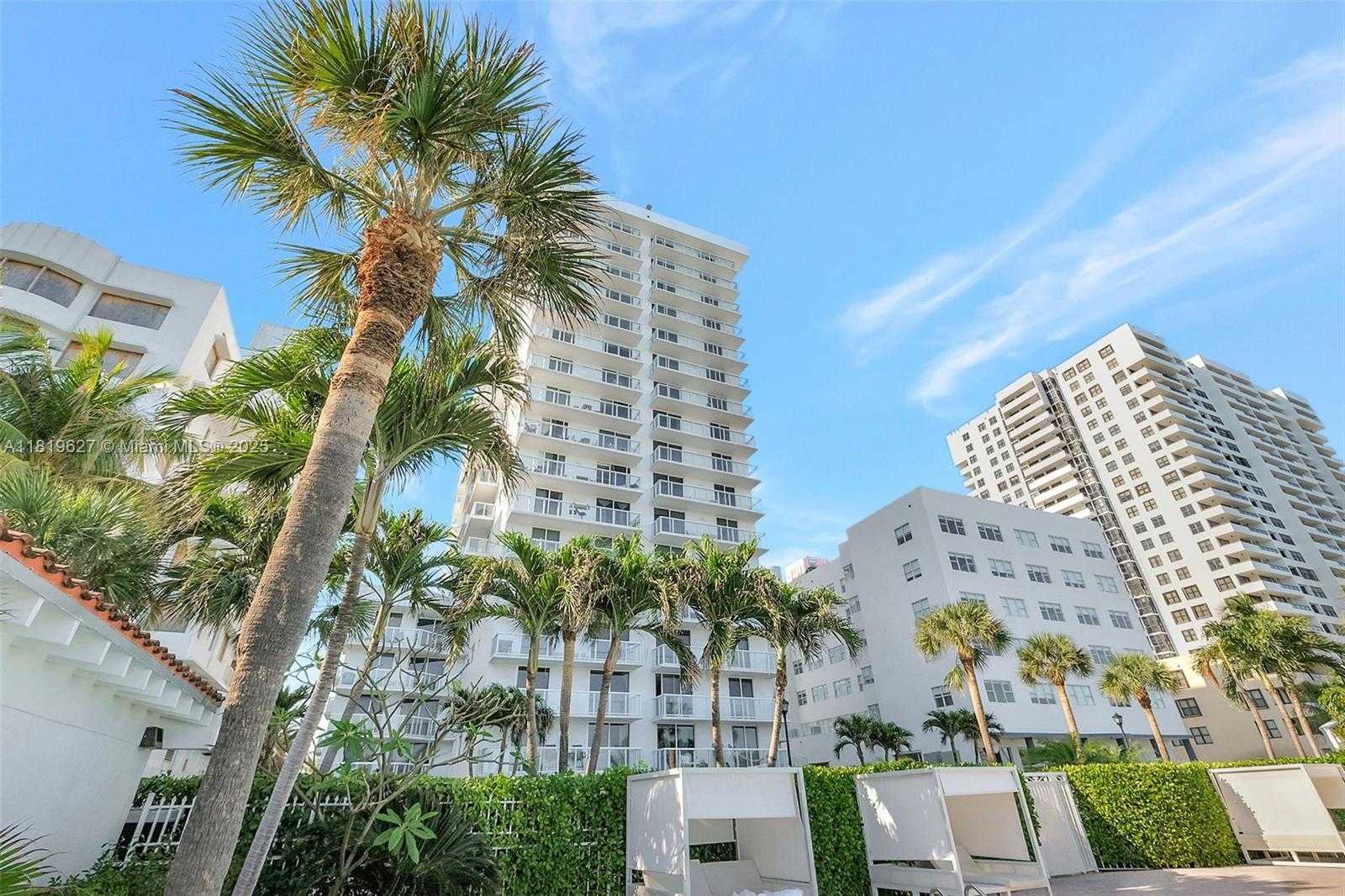 Small Image of 2457 COLLINS AVE #1402, Miami Beach Number 12