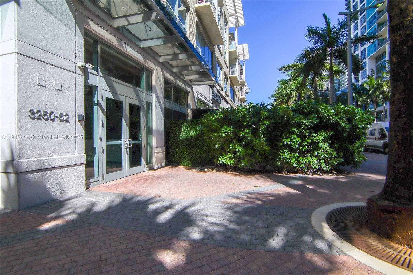 Small Image of 3250 NORTH EAST 1ST AVE #550, Miami Number 37