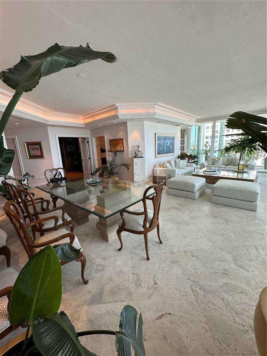 Small Image of 2645 SOUTH BAYSHORE DR #1403, Miami Number 23
