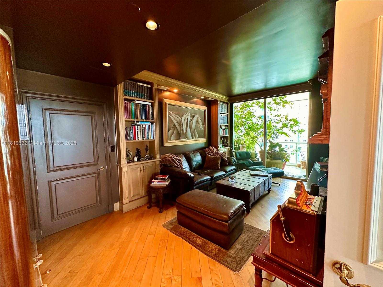 Small Image of 2645 SOUTH BAYSHORE DR #1403, Miami Number 26