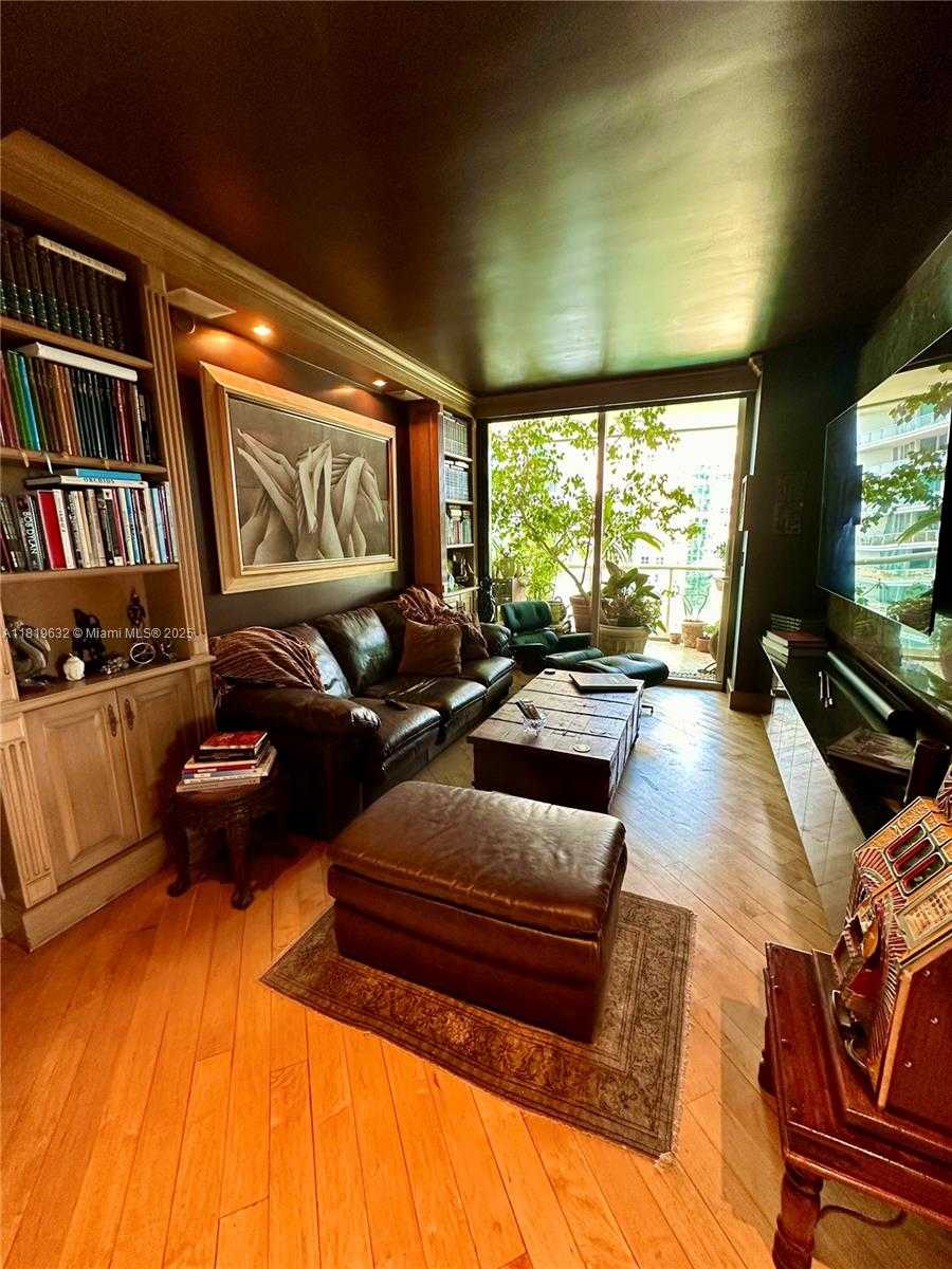 Small Image of 2645 SOUTH BAYSHORE DR #1403, Miami Number 27