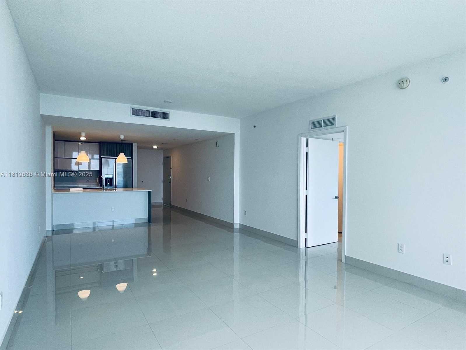 Small Image of 600 NORTH EAST 27 ST #2302, Miami Number 9