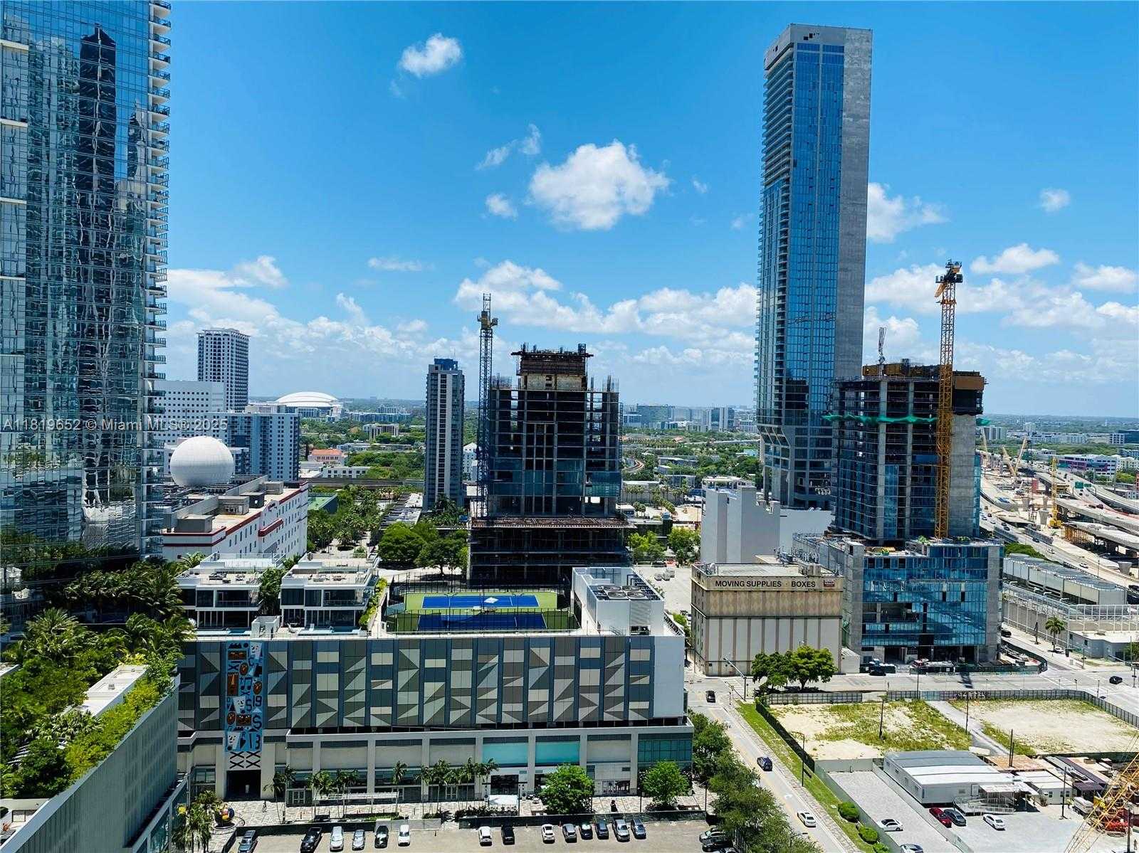 Small Image of 900 BISCAYNE BLVD #2609, Miami Number 18