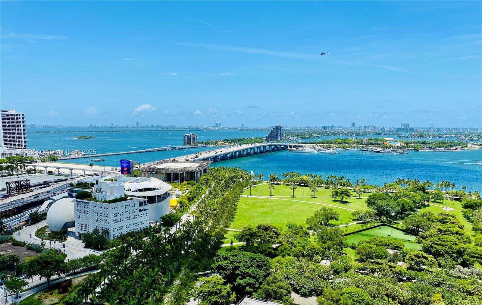 Small Image of 900 BISCAYNE BLVD #2609, Miami Number 3