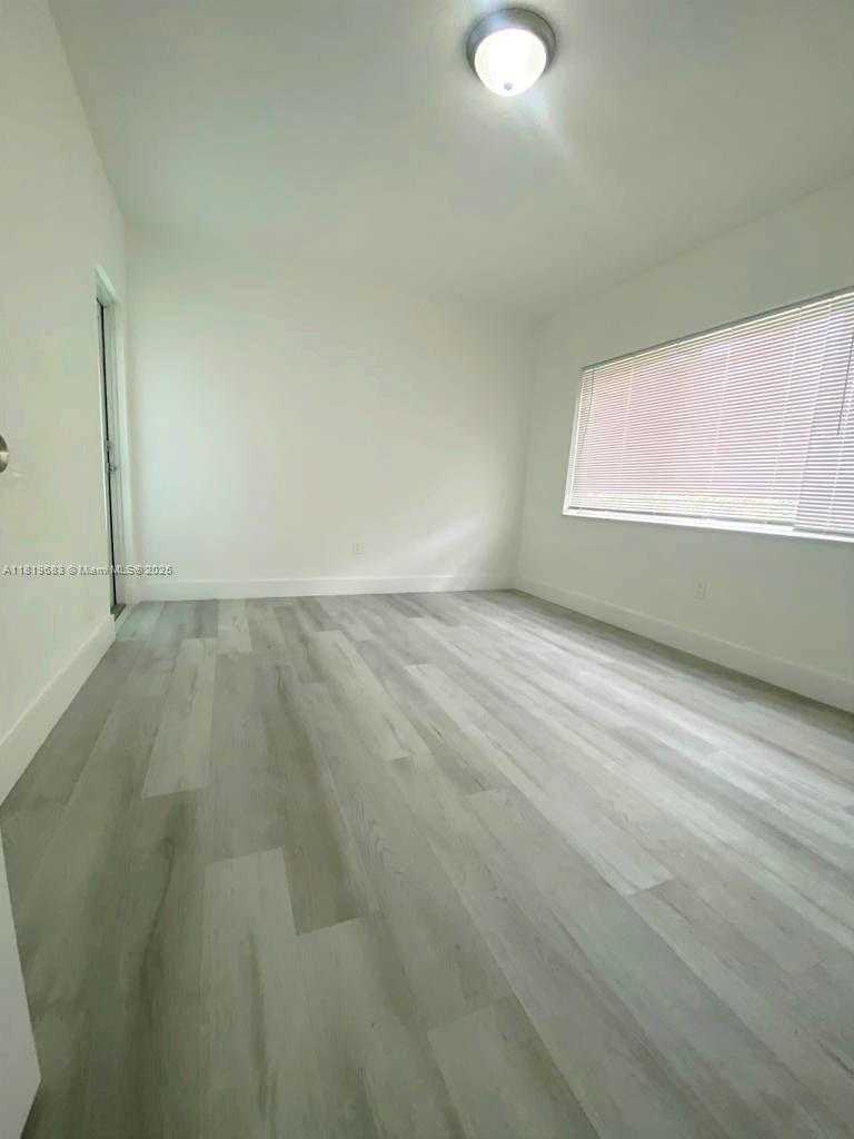 Small Image of 7291 GARY AVE #6, Miami Beach Number 15