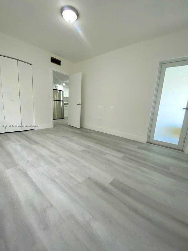 Small Image of 7291 GARY AVE #6, Miami Beach Number 6
